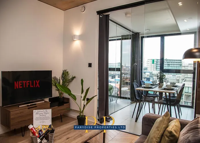 Luxury Deansgate Suite By Parydise Properties - Perfect For Business Or Leisure - Sleeps 2