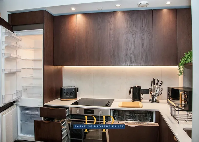 Luxury Deansgate Suite By Parydise Properties - Perfect For Business Or Leisure - Sleeps 2